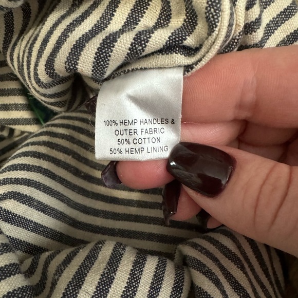 MAYA BAG Handmade Hemp Shoulder Bag With Exotic Bird Hemp Rope Handles - Picture 6 of 10